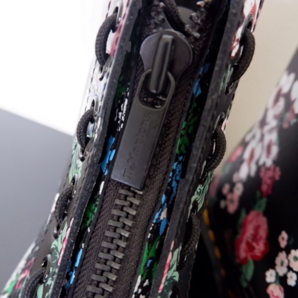 DR. MARTENS Sinclair Floral Mash Up - Picture 7 of 13